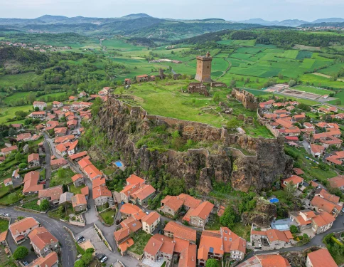 Vue de la forteresse de Polignac