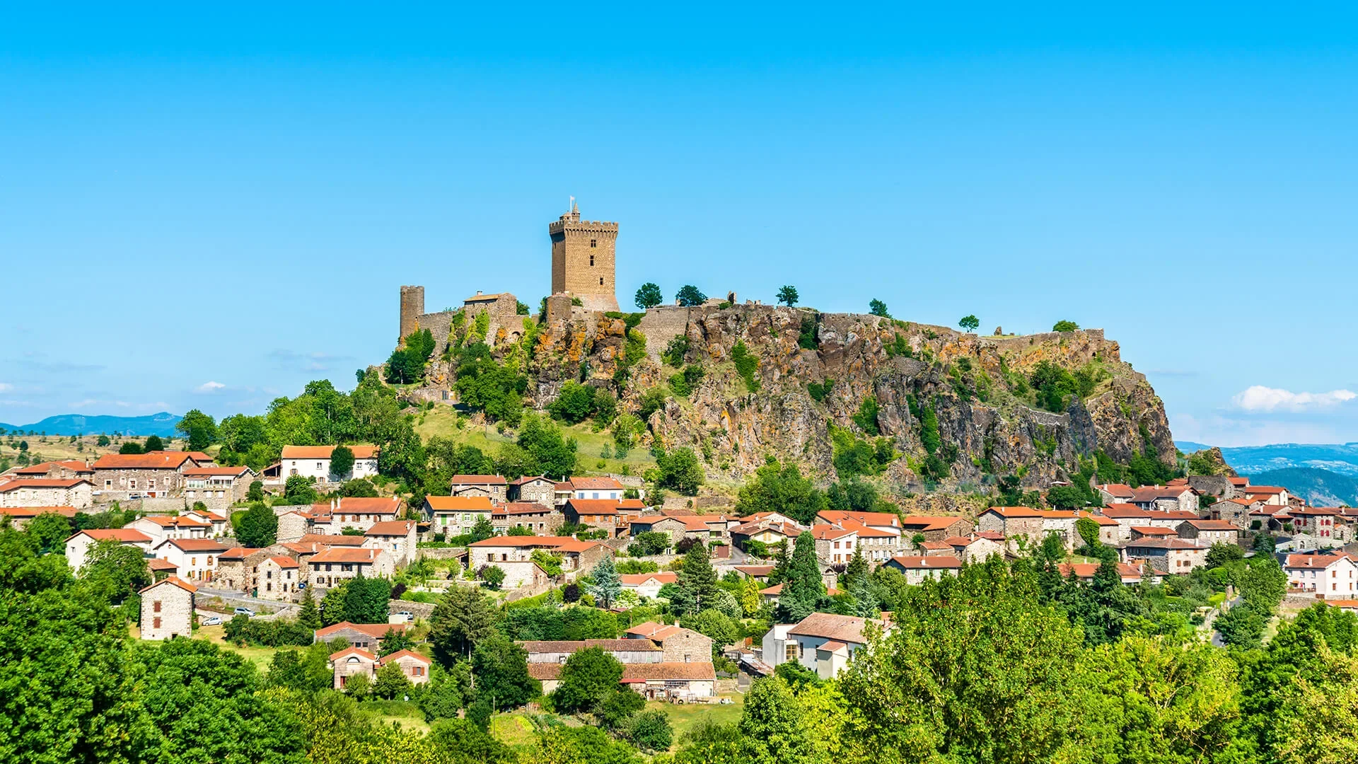 Vue de la forteresse de Polignac