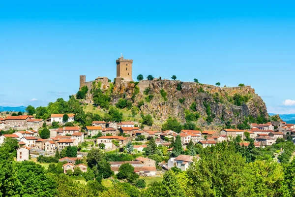 Vue de la forteresse de Polignac