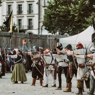 Concours de tir à l'arc aux Fêtes Renaissance du Roi de l'Oiseau au Puy-en-Velay