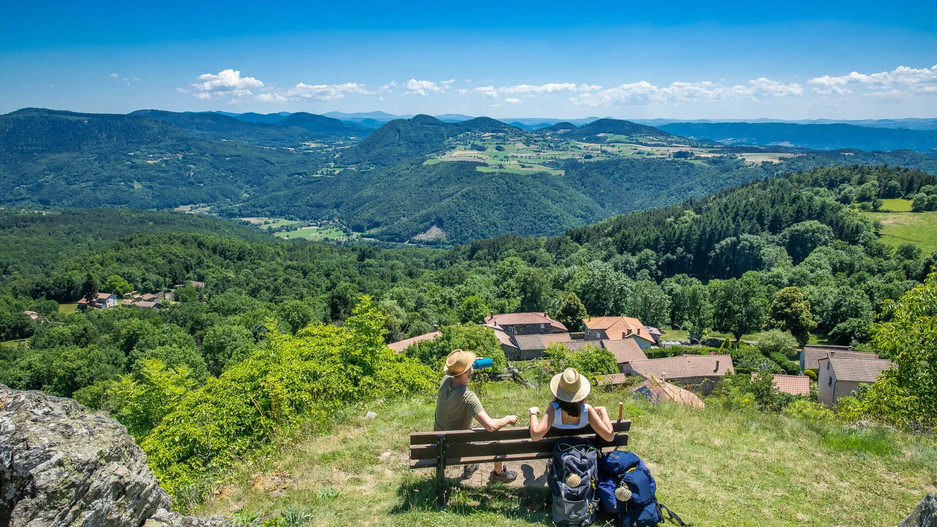 Roche-en-Régnier sur le chemin de Saint-Jacques