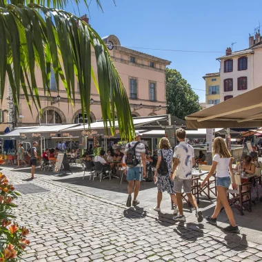 Les terrasses et restaurants au Puy-en-Velay