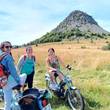 Des balades à mobylette au Mézenc