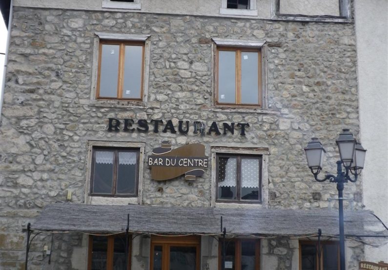 RES_Bar-restaurant-du-Centre_Voery