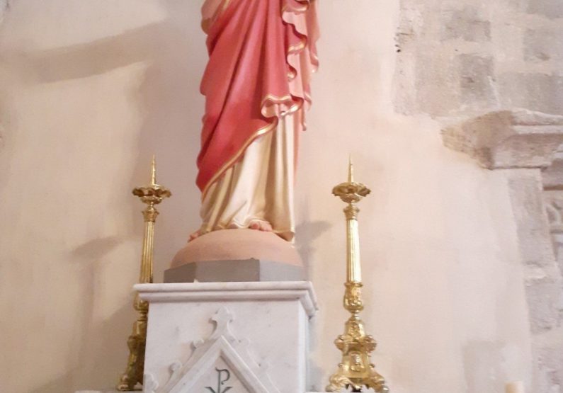PCU_ Eglise St-Etienne_ statue