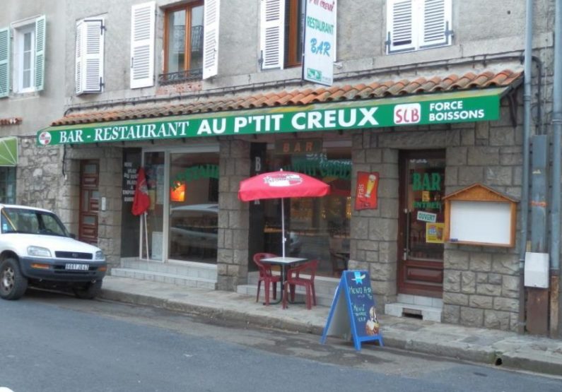 EQUI_Bar- Brasserie « Au p’tit creux »_ devanture